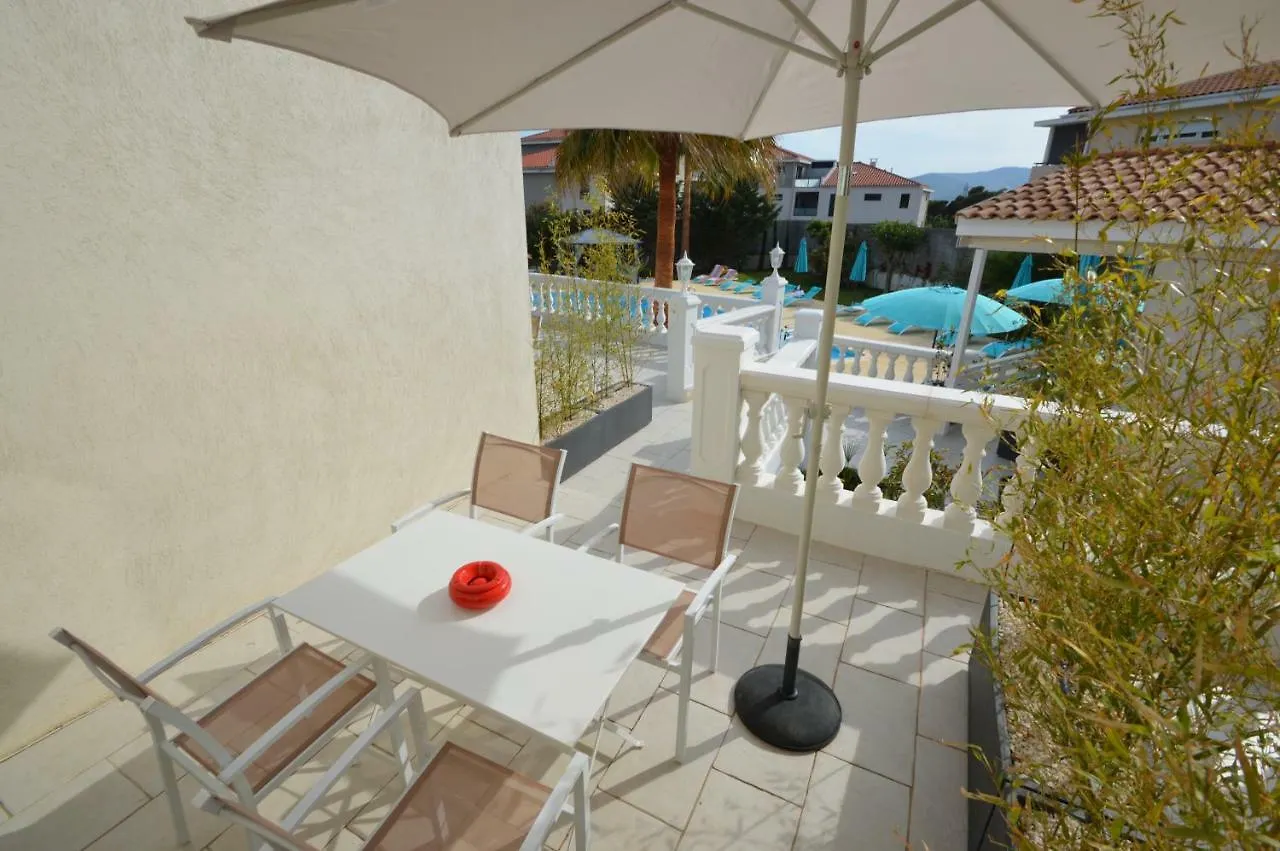 Apartment Villa Colombier Frejus